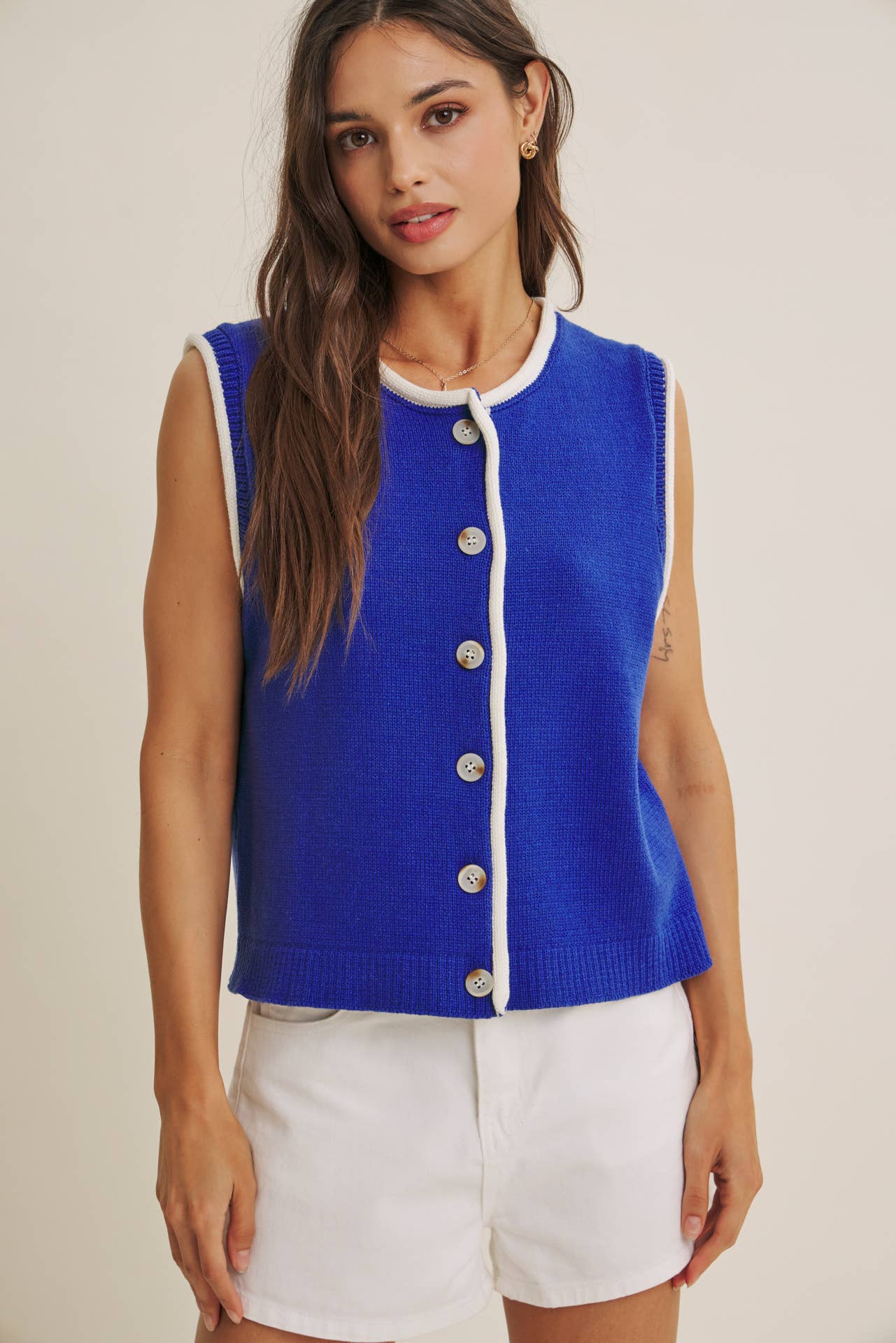 CONTEMPORARY COLOR POP BUTTON-DOWN SWEATER KNIT VEST: ROYAL BLUE / S | Stella & Grace Boutique .